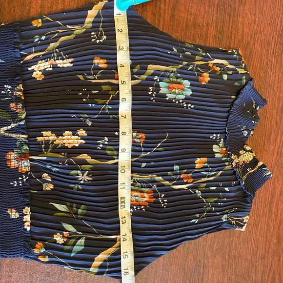 Nanette Lepore Floral Navy Pleated Dress, Size 8 - Picture 4 of 10